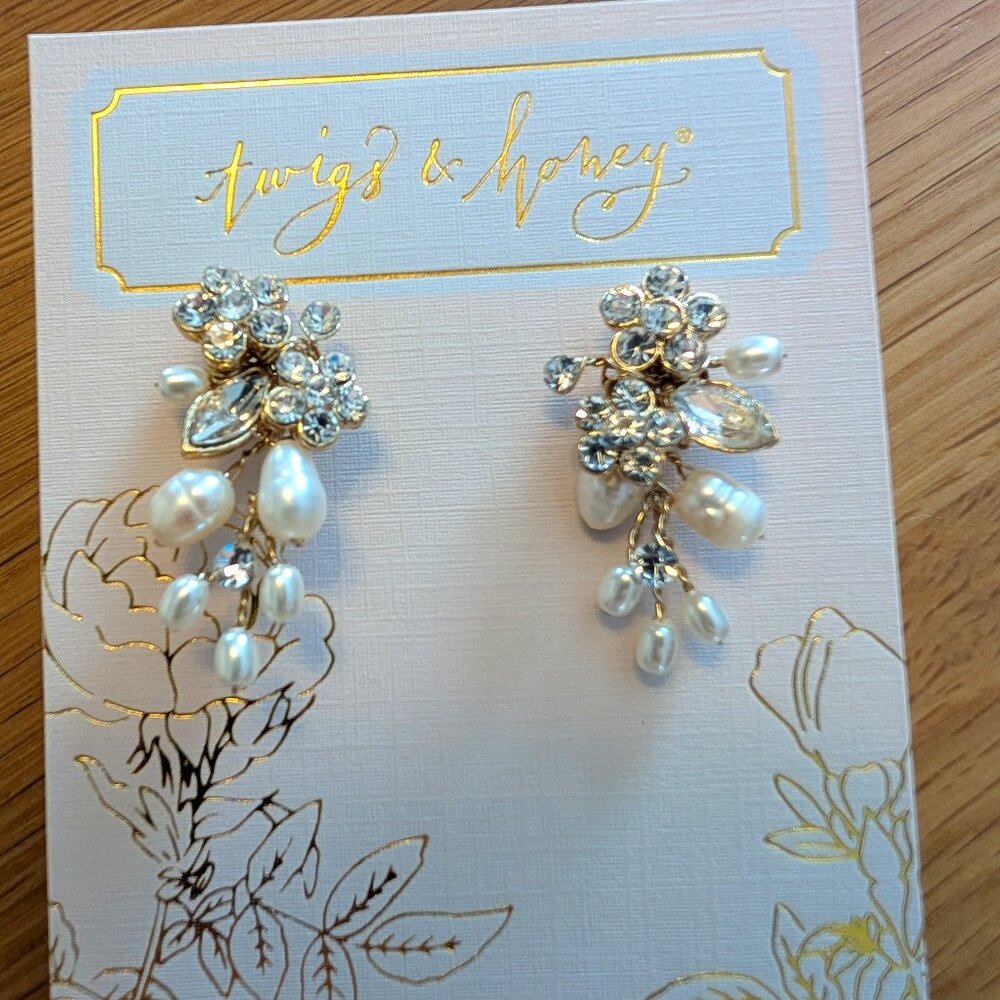 Twigs & Honey Freshwater Pearl and Crystal Cluster Earrings